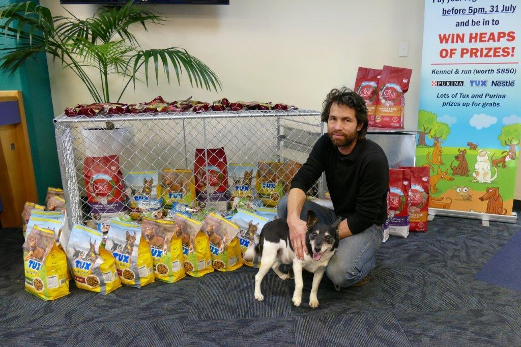 Pete West and dog Tiger win dog kennel and run worth $850