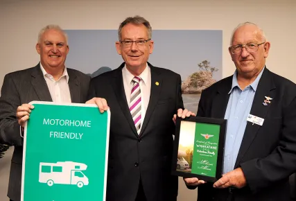 Bruce Lochore, CEO of the NZMCA, left, with Mayor Tony Bonne, centre and Brian Noffke of Whakatane, Chairman of the EBOP branch of the NZMCA
