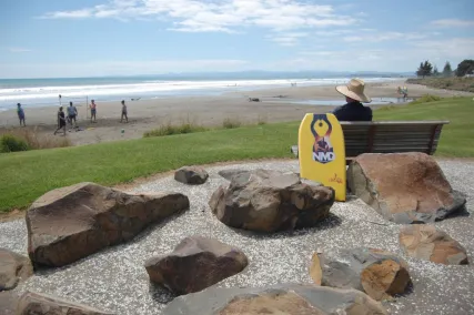 Whakatāne lends sunshine cup to Blenheim